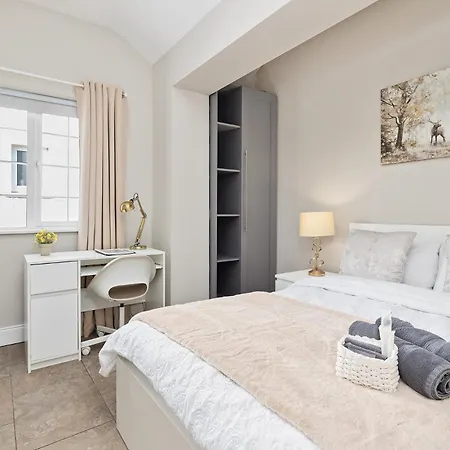 منزل للإقامة Airport *